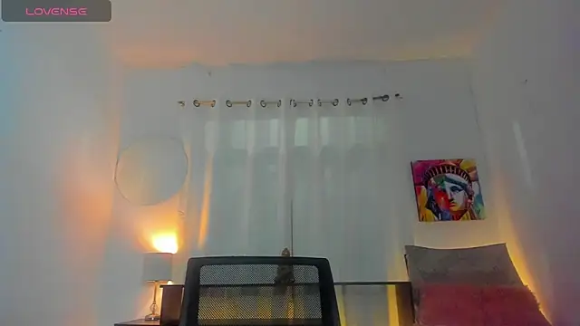 Sophie sweett19 online show from 05/12/26, 12:41
