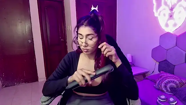 Horny tgn online show from 03/11/25, 05:57