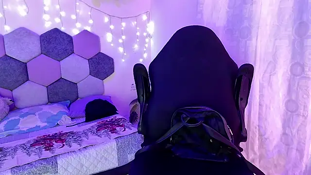 Horny tgn online show from 12/20/25, 05:31