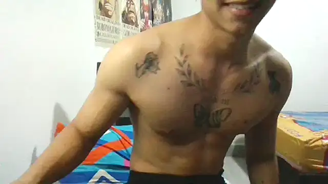 Snapshot of Dillom420 chatting on 02/14/25, 07:17 Dillom420 online show from 02/14/25, 07:17