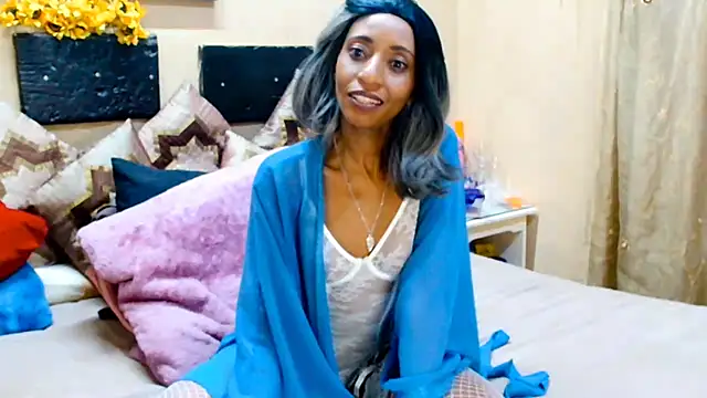 Snapshot of Nubiangiggles chatting on 01/24/25, 04:16 Nubiangiggles online show from 01/24/25, 04:16