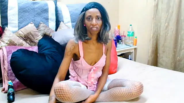 Snapshot of Nubiangiggles chatting on 02/07/25, 10:30 Nubiangiggles online show from 02/07/25, 10:30