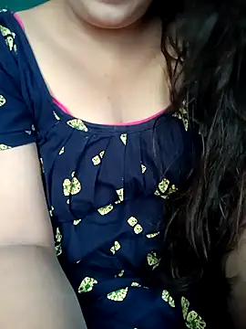 Arohi is Live online show from 05/05/26, 10:12
