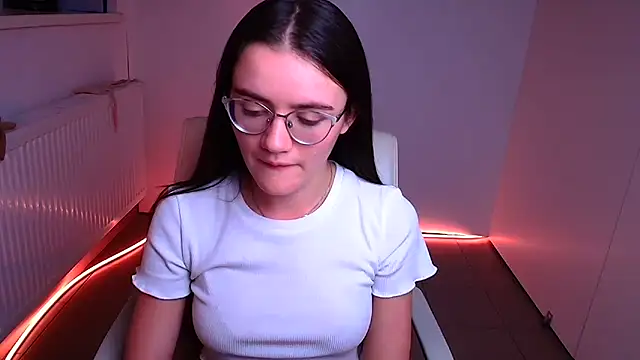 Josephine jo online show from 12/14/24, 04:12