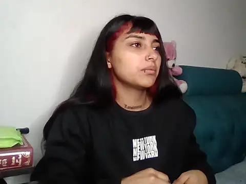 Snapshot of annibaby_88 chatting on 09/21/25, 01:40 annibaby 88 online show from 09/21/25, 01:40