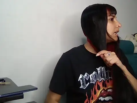 Snapshot of annibaby_88 chatting on 10/12/25, 05:39 annibaby 88 online show from 10/12/25, 05:39