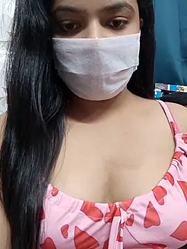 Snapshot of Myloveurvi chatting on 06/02/26, 11:12 Myloveurvi online show from 06/02/26, 11:12