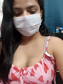 Snapshot of Myloveurvi chatting on 06/29/26, 05:13 Myloveurvi online show from 06/29/26, 05:13