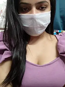 Snapshot of Myloveurvi chatting on 07/03/26, 10:21 Myloveurvi online show from 07/03/26, 10:21