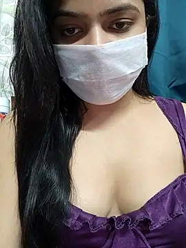 Snapshot of Myloveurvi chatting on 07/15/26, 10:53 Myloveurvi online show from 07/15/26, 10:53