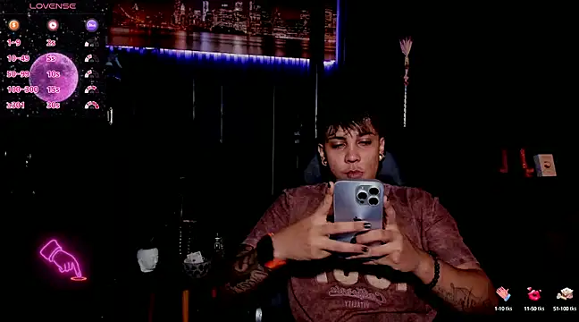 ZhoeStrong online show from 02/26/25, 09:37