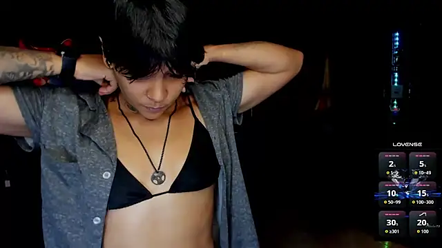 ZhoeStrong online show from 09/18/25, 10:17