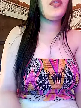 Snapshot of im_here- chatting on 02/08/25, 03:31 im here- online show from 02/08/25, 03:31