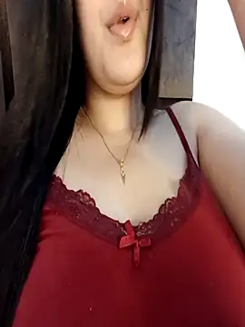 Snapshot of im_here- chatting on 10/13/25, 07:58 im here- online show from 10/13/25, 07:58