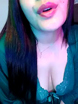 Snapshot of im_here- chatting on 10/26/25, 12:16 im here- online show from 10/26/25, 12:16