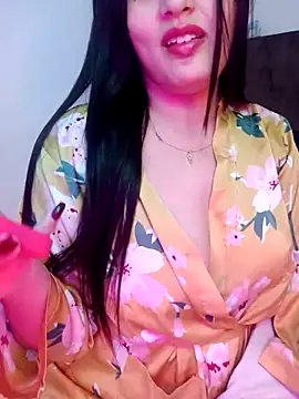 Snapshot of im_here- chatting on 11/01/25, 12:12 im here- online show from 11/01/25, 12:12