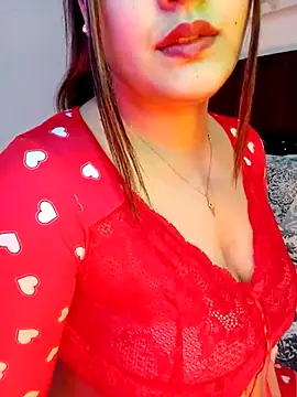 Snapshot of im_here- chatting on 12/04/25, 03:32 im here- online show from 12/04/25, 03:32