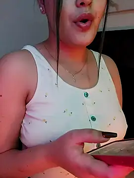 Snapshot of im_here- chatting on 12/14/25, 06:12 im here- online show from 12/14/25, 06:12