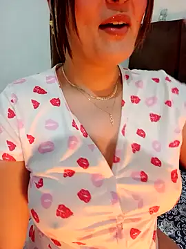 im here- online show from 05/08/26, 08:14
