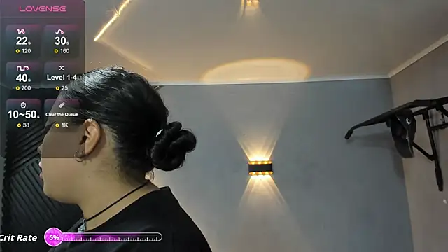 Laia and Aloby online show from 05/29/26, 11:14