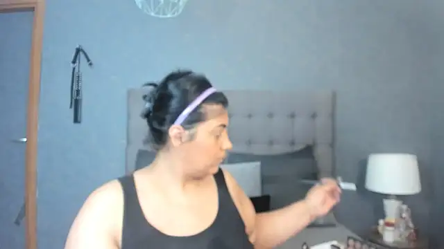 AmyCubes online show from 09/13/25, 04:01