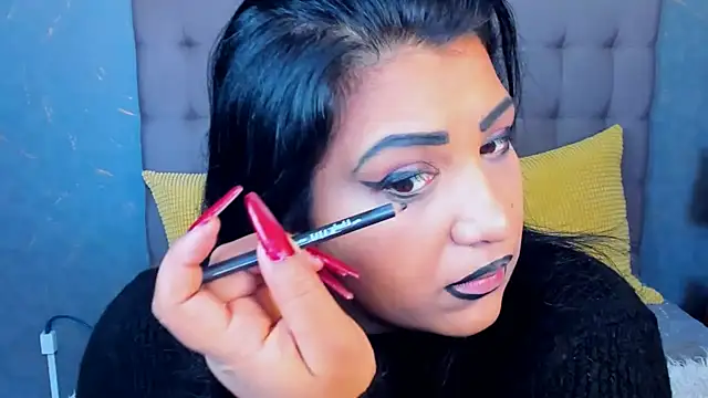 AmyCubes online show from 11/21/25, 09:19