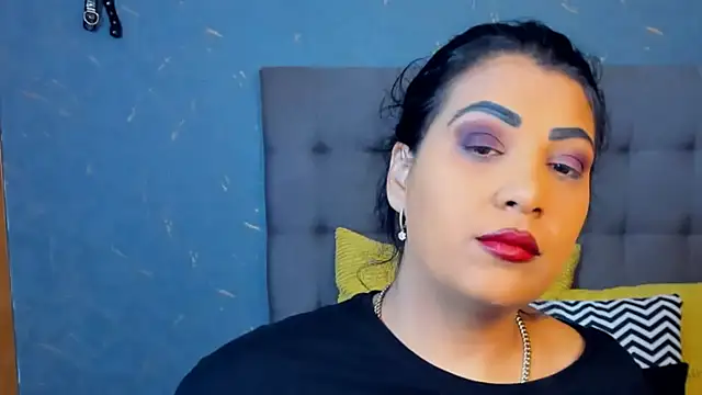 AmyCubes online show from 11/23/25, 04:34