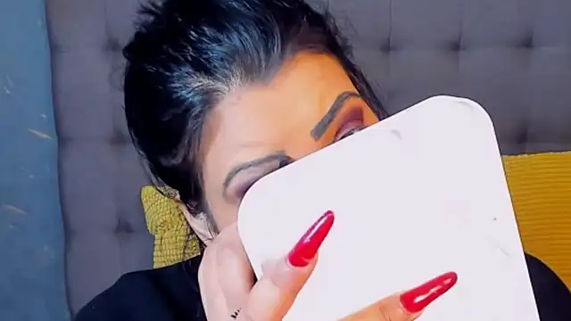 AmyCubes online show from 12/14/25, 10:14