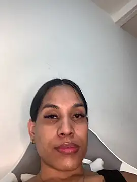 Emiily Miller online show from 12/23/24, 07:52