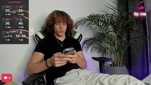 All3ssandr0 online show from 01/24/25, 12:20