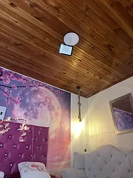 Nikol Rang   online show from 02/25/25, 04:03