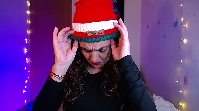 Lu perez online show from 12/17/25, 01:33