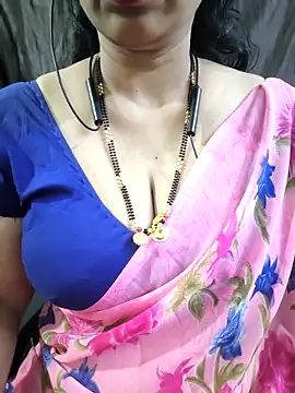 bhuvana555 online show from 04/13/26, 05:51