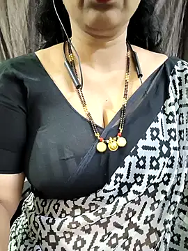 bhuvana555 online show from 05/10/26, 03:44