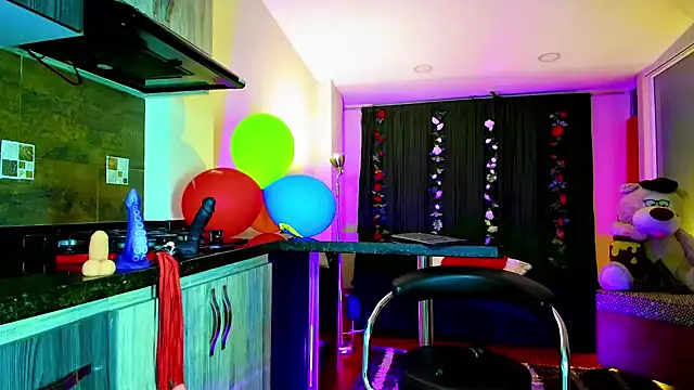 Snapshot of oriana_thomson2 chatting on 02/04/25, 12:08 oriana thomson2 online show from 02/04/25, 12:08