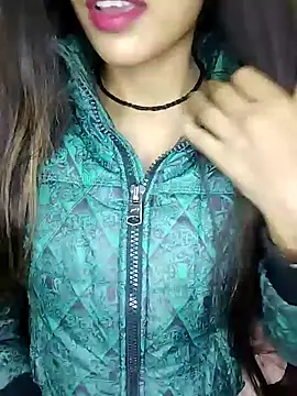 Snapshot of Sreya213 chatting on 12/05/24, 01:49 Sreya213 online show from 12/05/24, 01:49