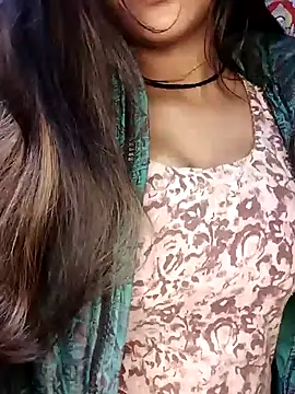 Snapshot of Sreya213 chatting on 12/26/24, 03:06 Sreya213 online show from 12/26/24, 03:06