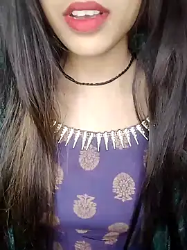 Snapshot of Sreya213 chatting on 12/26/24, 05:08 Sreya213 online show from 12/26/24, 05:08