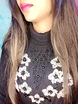 Snapshot of Sreya213 chatting on 01/04/25, 06:19 Sreya213 online show from 01/04/25, 06:19