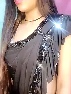 Snapshot of Sreya213 chatting on 01/06/25, 09:54 Sreya213 online show from 01/06/25, 09:54