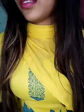 Snapshot of Sreya213 chatting on 01/26/25, 08:13 Sreya213 online show from 01/26/25, 08:13