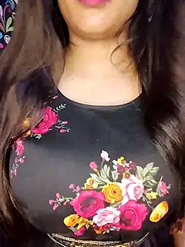 Snapshot of Sreya213 chatting on 02/24/26, 06:28 Sreya213 online show from 02/24/26, 06:28