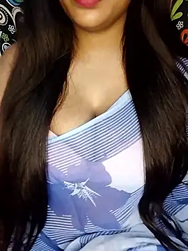 Sreya213 online show from 04/16/26, 09:39