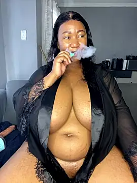 Snapshot of MayaPassion chatting on 01/17/26, 05:45 MayaPassion online show from 01/17/26, 05:45