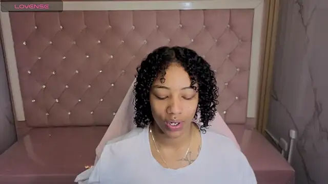 Violeth b online show from 12/20/25, 01:07