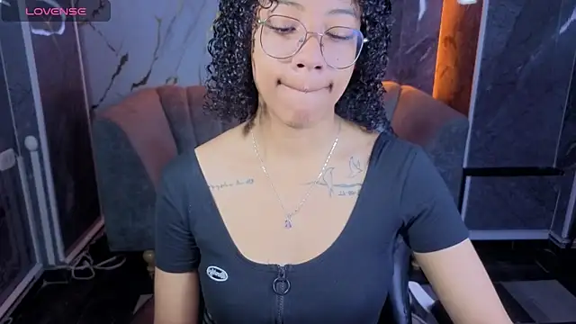 Violeth b online show from 02/10/26, 12:53