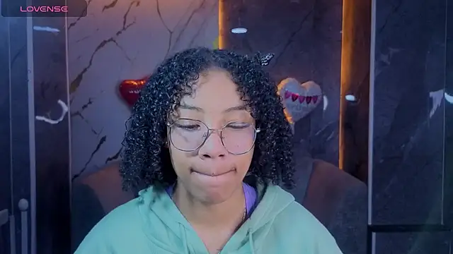 Violeth b online show from 02/11/26, 12:54