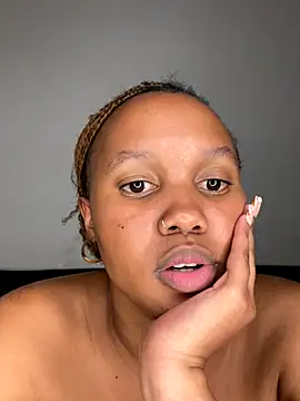 Sego TeeTee online show from 10/02/25, 10:17