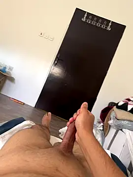 Snapshot of talall12345 chatting on 10/24/25, 12:56 talall12345 online show from 10/24/25, 12:56