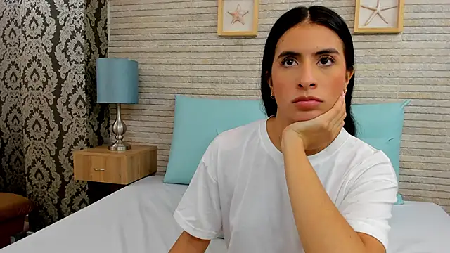 IssabellaLopez online show from 12/13/24, 11:17